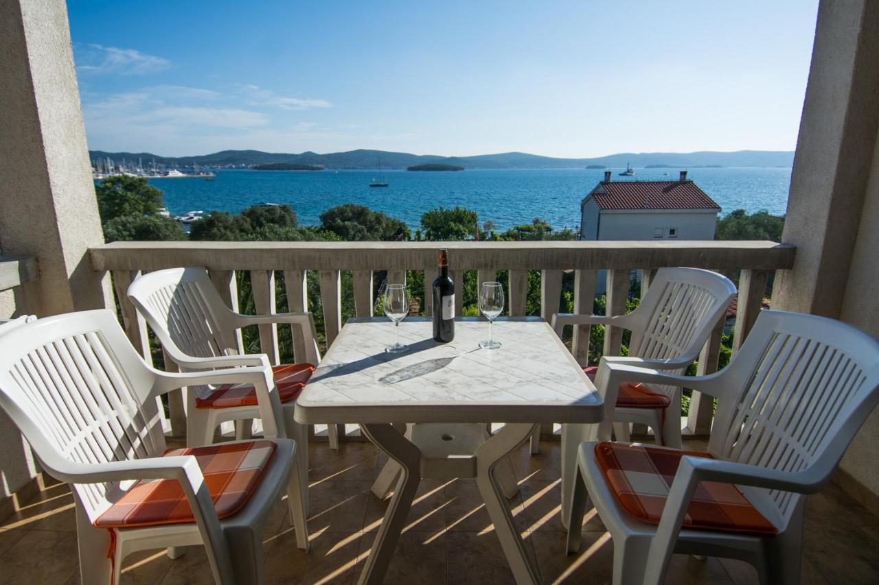 Apartments Adria Biograd Na Moru Exterior photo