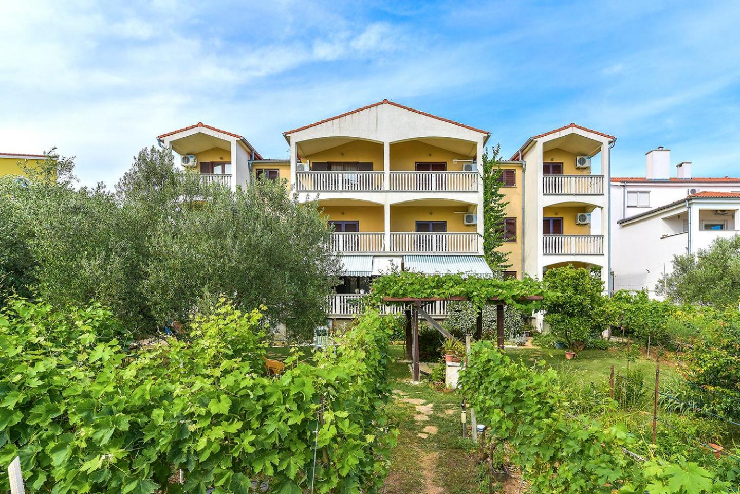 Apartments Adria Biograd Na Moru Exterior photo